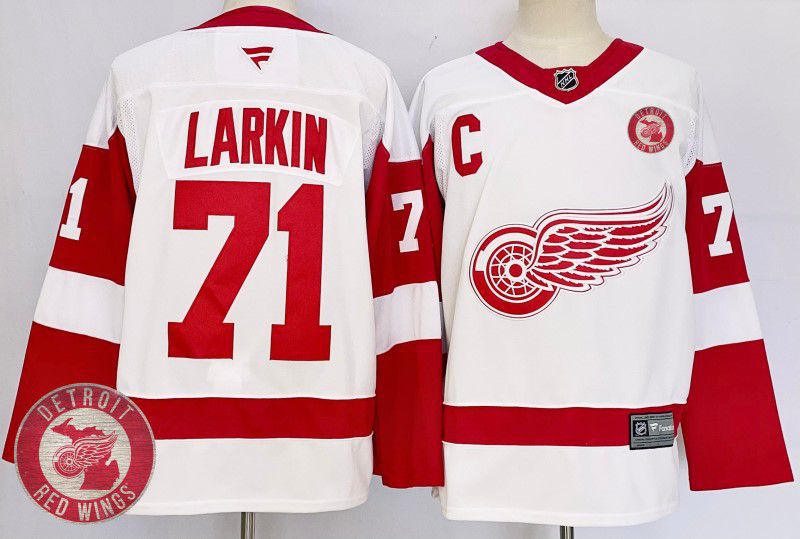 Men Detroit Red Wings #71 Larkin White Fanatics 2025 NHL Jersey style 4